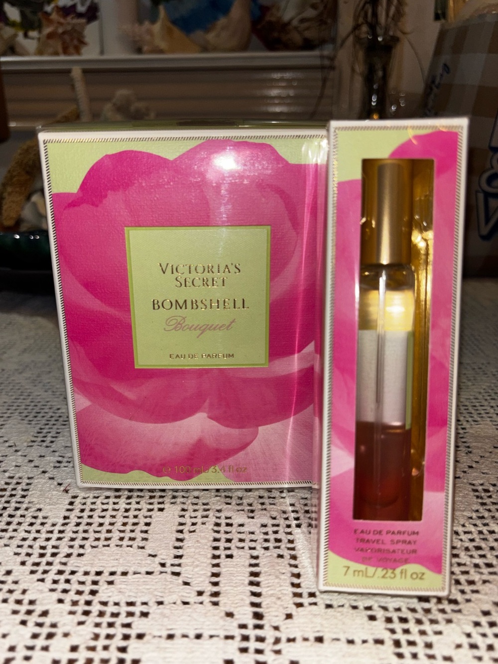 (Inventory 53)Victoria's Secret Bombshell Bouquet Eau de Parfum and travel spray
